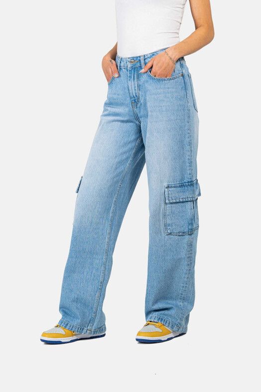 Reell Hose&#x20;Women&#x20;Mia&#x20;Cargo&#x20;Jeans&#x20;light&#x20;blue