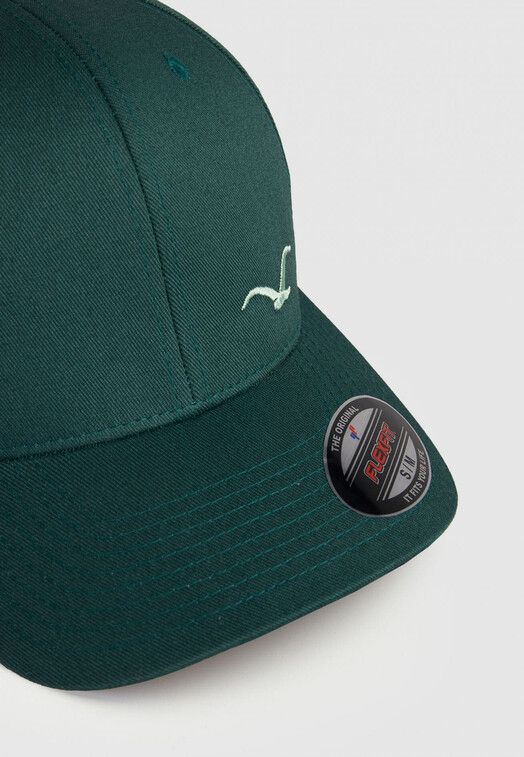 Cleptomanicx Cap&#x20;Flex&#x20;scarab&#x20;green