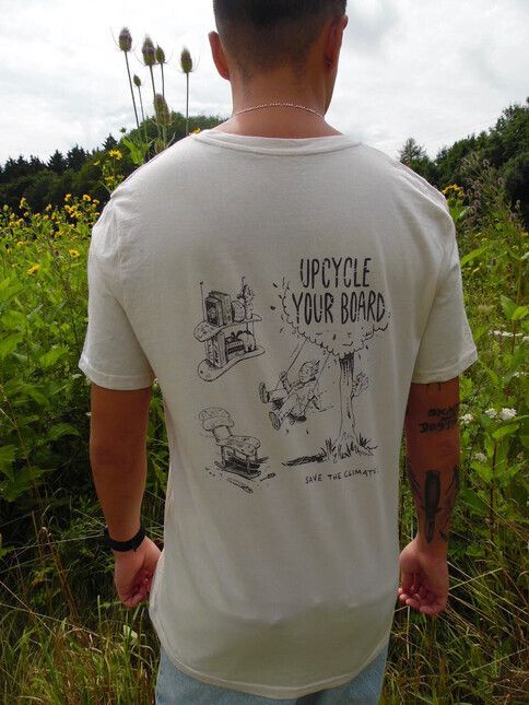 Boardshop T-Shirt Upcycle M