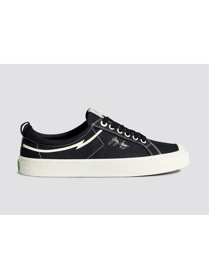 Cariuma Sneaker Gerry Lopez OCA Low black canvas