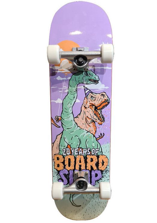 Boardshop Skateboard&#x20;Dino&#x20;8.25&quot;&#x20;Anniversary&#x20;20&#x20;Years&#x20;Complete