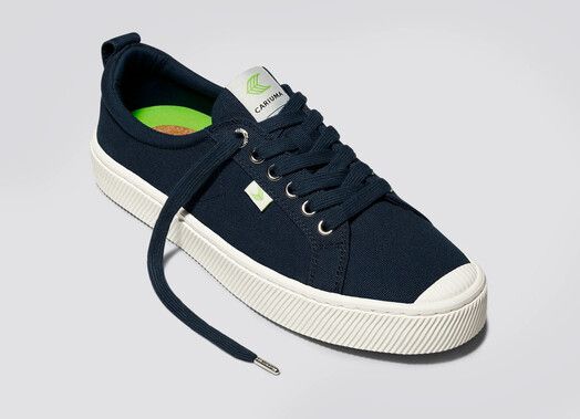 Cariuma Sneaker&#x20;OCA&#x20;Low&#x20;navy&#x20;canvas