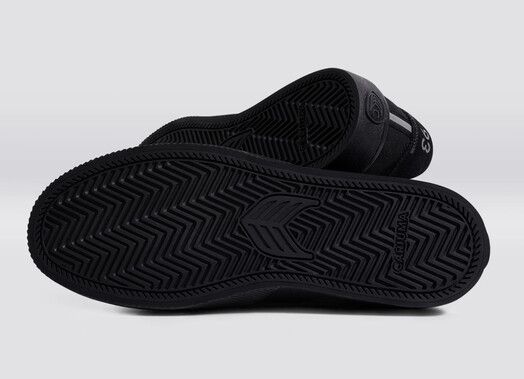 Cariuma Skateschuh&#x20;Naioca&#x20;Pro&#x20;All&#x20;Black&#x2F;Black&#x20;Tampa