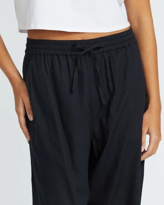 Volcom Hose&#x20;Dropping&#x20;In&#x20;black