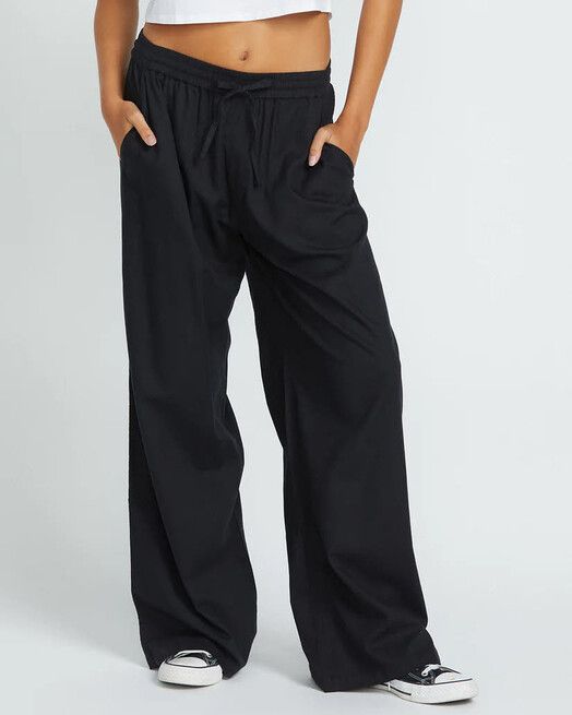 Volcom Hose&#x20;Dropping&#x20;In&#x20;black