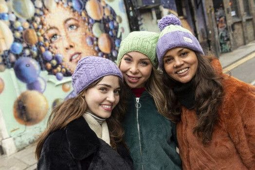 Kusan M&#x00FC;tze&#x20;Floppy&#x20;Beret&#x20;with&#x20;Button&#x20;Down&#x20;lilac