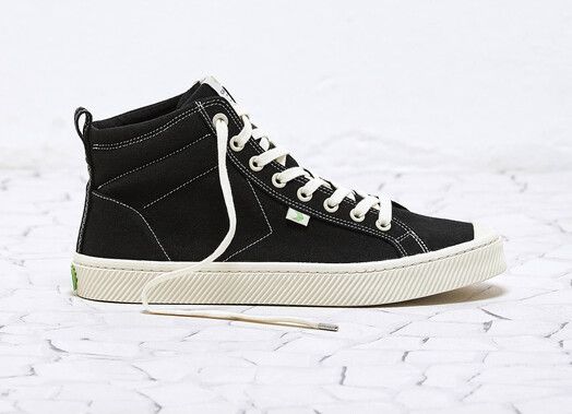 Sneaker Oca High black canvas contrast thread